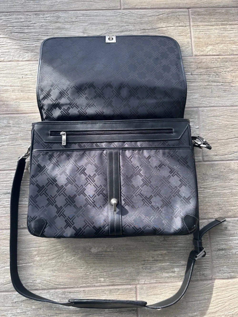 TUMI padded computer briefcase
